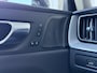 Volvo XC60 2.0 T6 Plug-in hybrid AWD Inscription | SOH 98,6% | Apple Carplay/Android Auto | Trekhaak | standkachel | panoramdak | Harman\Kardon | Adaptieve Cruise Control | Stoelverwarming |
