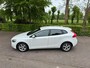 Volvo V40 1.6 T2 Kinetic/Trekhaak/Navigatie/Cruise/APK