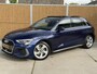 Audi A3 Sportback 30 TFSI S edition S-line Automaat | Panoramadak | Audi Sound System | Apple CarPlay/Android Auto | Climate & cruise control | Rijbaanassistent | Full-LED koplampen | Parkeersensoren achter