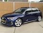 Audi A3 Sportback 30 TFSI S edition S-line Automaat | Panoramadak | Audi Sound System | Apple CarPlay/Android Auto | Climate & cruise control | Rijbaanassistent | Full-LED koplampen | Parkeersensoren achter