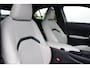 Lexus UX 250h Luxury Line Leer/Verwarmd Navi/Camera Led Priv/Glass
