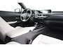 Lexus UX 250h Luxury Line Leer/Verwarmd Navi/Camera Led Priv/Glass