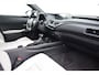 Lexus UX 250h Luxury Line Leer/Verwarmd Navi/Camera Led Priv/Glass