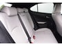 Lexus UX 250h Luxury Line Leer/Verwarmd Navi/Camera Led Priv/Glass