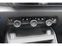 Citroën E-C4 Feel Pack 50 kWh / Trekhaak / Camera / Head-up / Keyless / CarPlay / 18'' / Stuur+Stoelverwarming / Dodehoek / DAB / ACC / Full-LED