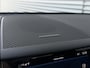 Volvo XC60 2.0 T8 Plug-in hybrid AWD R-Design | SOH 100% | Stoelverwarming en verkoeling | HUD | Harman/Kardon Audio | Apple Carplay/Android Auto |