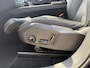 Volvo XC60 2.0 T8 Plug-in hybrid AWD R-Design | SOH 100% | Stoelverwarming en verkoeling | HUD | Harman/Kardon Audio | Apple Carplay/Android Auto |