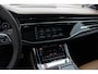 Audi SQ7 4.0 TFSI quattro 7p / Audi Exclusive / Trekhaak / Panoramadak / 360Camera / Head-up / B&O High End / Softclose / Matrix LED / Luchtvering / 22'' / RS Seats / Keyless / Standkachel / Side+Lane Assist / DAB / ACC