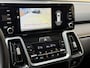 Kia Sorento 1.6 T-GDI Plug-in 4WD DynamicPlusLine | 7-persoons | Panoramadak | Trekhaak afneembaar | Lederen bekleding | Adaptieve cruise | Lane assist | Camera | Navigatie | Apple CarPlay / Android Auto | Bose Audio | Stoelverwarming&ventilatie | Stuurverwarming | Elektrisch verstelbare stoelen | Keyless | LED | DAB | Dodehoekdetectie | 19 inch velgen | Dealeronderhouden