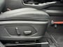 Kia Sorento 1.6 T-GDI Plug-in 4WD DynamicPlusLine | 7-persoons | Panoramadak | Trekhaak afneembaar | Lederen bekleding | Adaptieve cruise | Lane assist | Camera | Navigatie | Apple CarPlay / Android Auto | Bose Audio | Stoelverwarming&ventilatie | Stuurverwarming | Elektrisch verstelbare stoelen | Keyless | LED | DAB | Dodehoekdetectie | 19 inch velgen | Dealeronderhouden