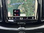 Volvo XC60 2.0 T8 Plug-in hybrid AWD Inscription Expression | SOH 100% | Trekhaak | Achteruitrijcamera | Apple Carplay/Android Auto | Panoramadak | Stoel en stuurwielverwarming |