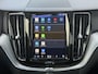 Volvo XC60 2.0 T8 Plug-in hybrid AWD Inscription Expression | SOH 100% | Trekhaak | Achteruitrijcamera | Apple Carplay/Android Auto | Panoramadak | Stoel en stuurwielverwarming |