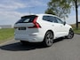 Volvo XC60 2.0 T8 Plug-in hybrid AWD Inscription Expression | SOH 100% | Trekhaak | Achteruitrijcamera | Apple Carplay/Android Auto | Panoramadak | Stoel en stuurwielverwarming |