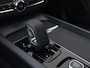 Volvo XC60 2.0 T8 Plug-in hybrid AWD Inscription Expression | SOH 100% | Trekhaak | Achteruitrijcamera | Apple Carplay/Android Auto | Panoramadak | Stoel en stuurwielverwarming |