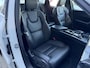Volvo XC60 2.0 T8 Plug-in hybrid AWD Inscription | SOH 94,8% | Trekhaak | HUD | Panoramadak | Standkachel | Apple Carplay/Android Auto | Cruise control adaptief | Lederen bekleding |