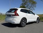Volvo XC60 2.0 T8 Plug-in hybrid AWD Inscription | SOH 94,8% | Trekhaak | HUD | Panoramadak | Standkachel | Apple Carplay/Android Auto | Cruise control adaptief | Lederen bekleding |