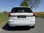 Volvo XC60 2.0 T8 Plug-in hybrid AWD Inscription | SOH 94,8% | Trekhaak | HUD | Panoramadak | Standkachel | Apple Carplay/Android Auto | Cruise control adaptief | Lederen bekleding |