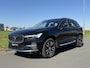 Volvo XC60 2.0 T8 Plug-in hybrid AWD Inscription | SOH 100% | Panoramadak | Standkachel | Stoelverwarming | Cruise control adaptief | Apple Carplay/Android Auto | Achteruitrijcamera |