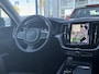 Volvo XC60 2.0 T8 Plug-in hybrid AWD Inscription | SOH 100% | Panoramadak | Standkachel | Stoelverwarming | Cruise control adaptief | Apple Carplay/Android Auto | Achteruitrijcamera |