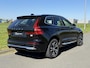 Volvo XC60 2.0 T8 Plug-in hybrid AWD Inscription | SOH 100% | Panoramadak | Standkachel | Stoelverwarming | Cruise control adaptief | Apple Carplay/Android Auto | Achteruitrijcamera |