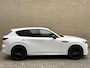 Mazda CX-60 2.5 e-SkyActiv PHEV 327pk | Homura | Leder | Head up | 360 camera | Stoelverwarming&ventilatie | Stuurverwarming | Adaptieve cruise | Lane assist | Full-LED | Keyless | DAB | Apple CarPlay / Android Auto | Bose Audio | Dodehoekdetectie | 20 inch velgen | Elektrische achterklep | Volledig onderhouden!