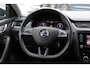 Skoda Octavia Combi 1.0 TSI Greentech Business Edition / Trekhaak / Virtual Cockpit / CarPlay / Parkeerhulp V+A / 16'' / Stoelverwarming / DAB / Cruise Control / Elektr. achterklep