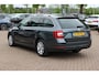 Skoda Octavia Combi 1.0 TSI Greentech Business Edition / Trekhaak / Virtual Cockpit / CarPlay / Parkeerhulp V+A / 16'' / Stoelverwarming / DAB / Cruise Control / Elektr. achterklep