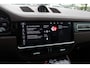 Porsche Cayenne Coupé 3.0 E-Hybrid / Panoramadak / 360Camera / Head-up / Softclose / Luchtvering / 21'' / Bose / Sportchrono / Stoelventilatie+Massage / Stoelverwarming 4x / Dodehoek / DAB / ACC