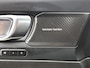 Volvo C40 Recharge Ultimate 69 kWh 230pk Automaat | 360 Camera | Elektrische Klep | Elektrische Bestuurdersstoel | Glazendak | Navigatie | Stoel-/Stuurverwarming | LED | Warmtepomp |