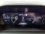 Peugeot e-2008 EV Allure Avantage 54 kWh 156pk Automaat | 3 Fase | Navigatie | Climate Control | Adaptieve Cruise Control | Camera voor + Achter | LED | 17"LMV | Apple Carplay/Android Auto |