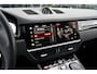 Porsche Cayenne Coupé 3.0 E-Hybrid SportDesign Krijt Pano Trekhaak 18-weg Stoelventilatie Keyless 360-camera
