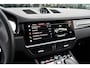 Porsche Cayenne Coupé 3.0 E-Hybrid SportDesign Krijt Pano Trekhaak 18-weg Stoelventilatie Keyless 360-camera