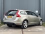 Volvo V60 1.6 T3 | TREKHAAK | CLIMATE | PDC | NAP | GOED ONDERHOUDEN