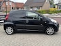 Peugeot 107 1.0 Black & Silver | 5drs | onderhoud historie aanwezig | airco | bluetooth | half leder |