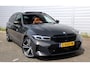 BMW 3-Serie Touring 330e*M-Pakket*Dak*Trekhaak*140Dkm*Keyless*2023*Dravit Grau*INDIVIDUAL*