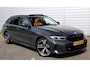 BMW 3-Serie Touring 330e*M-Pakket*Dak*Trekhaak*140Dkm*Keyless*2023*Dravit Grau*INDIVIDUAL*