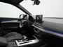 Audi Q5 50 TFSI e S Line FACELIFT PHEV 300pk Dealer O.H. | Luchtvering | Adaptive Cruise | Matrix Led | 360 Camera | Sportstoelen Verwarmd | Sfeerverlichting | Blis | Park Assist | Navigatie | DAB | Standkachel | Plug In Hybrid |