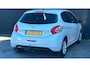 Peugeot 208 1.2 PureTech Style | Navi | Cruise | Trekhaak |