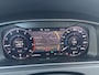 Volkswagen Golf 1.5 TSI Highline Business R Pano | Stoel/Stuur verwarming | Led | Massage  | 17"| Digitaal Display |  Parksensor |