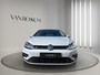 Volkswagen Golf 1.5 TSI Highline Business R Pano | Stoel/Stuur verwarming | Led | Massage  | 17"| Digitaal Display |  Parksensor |