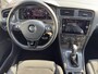 Volkswagen Golf 1.5 TSI Highline Business R Pano | Stoel/Stuur verwarming | Led | Massage  | 17"| Digitaal Display |  Parksensor |