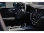 Volvo XC60 2.0 T6 Plug-in hybrid AWD Plus Dark Panorama H/K Audio