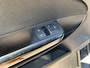 Opel Corsa 1.4-16V BlitZ Airco | All-seasonbanden | Cruise Control | LMV 16" | Stoelverwarming | Stuurverwarming |