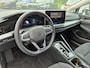 Volkswagen Golf 1.5 eHybrid Style Edition 204PK DSG/AUTO | Achteruitrijcamera | Apple carplay Android auto | Cruise control adaptief | Navigatie | Parkeersensoren voor/achter | Stoel/Stuur verwarming | Verlichte gril/strip | 18"LMV