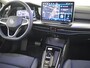 Volkswagen Golf 1.5 eHybrid Style Edition 204PK DSG/AUTO | Verlichte Gril l Elektr. Stoelen met geheugen l Camera | Apple carplay Android auto | Cruise control adaptief | Navigatie | Parkeersensoren voor/achter | Stoel/Stuur verwarming | 18"LMV
