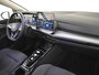 Volkswagen Golf 1.5 eHybrid Style Edition 204PK DSG/AUTO | Verlichte Gril l Elektr. Stoelen met geheugen l Camera | Apple carplay Android auto | Cruise control adaptief | Navigatie | Parkeersensoren voor/achter | Stoel/Stuur verwarming | 18"LMV