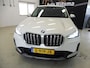 BMW iX1 xDrive30 Launch Edition 67 kWh SOH 93.9% Camera | LED | LMV 17" | Keyless | NL auto | 1e eig.