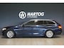 BMW 5-Serie Touring 520i *MOTOR DEFECT* + LEDER / STOELVERWARMING / ENTERTAINMENT