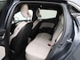 Renault Clio 1.6 E-Tech Hybrid Initiale Paris 140PK | Automaat | Navigatie 9,3'' | Adaptieve Cruise Control | Stoel- en Stuurverwarming | 360 Camera | Volleder Interieur | 17'' Inch Velgen | Apple CarPlay & Android Auto