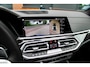 BMW X5 XDrive45e High Executive | 8.200KM! | Dravitgrijs | 4-wiel best. | Harman Kardon | HUD | Pano | Surround view | Stuurverw.